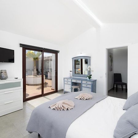 Villa Michelle - Lh114 By Villas Now Ltd Playa Blanca  Luaran gambar