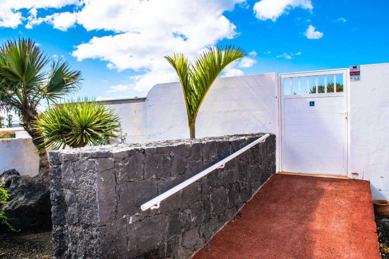 Villa Michelle - Lh114 By Villas Now Ltd Playa Blanca  Luaran gambar