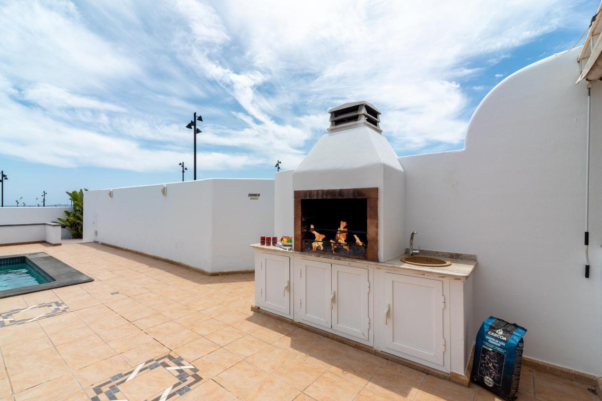 Villa Michelle - Lh114 By Villas Now Ltd Playa Blanca  Luaran gambar